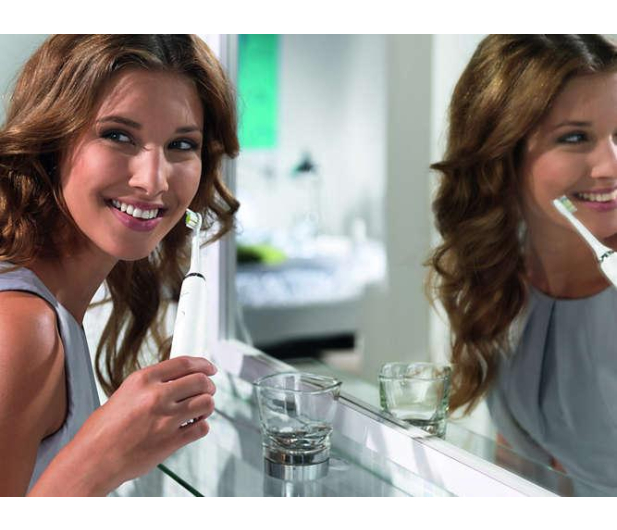 Philips Sonicare HX9332/04 DiamondClean Ceramic - 322911 - zdjęcie 2